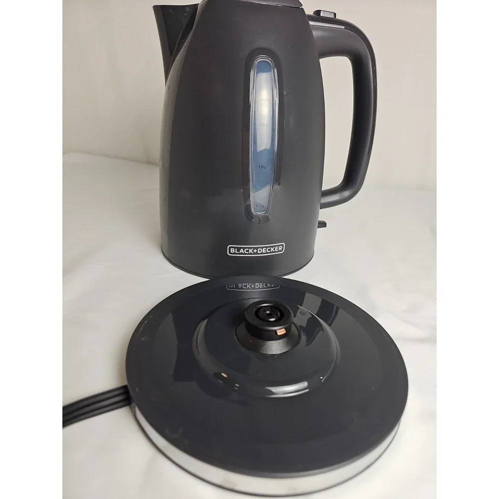 Black+Decker 1.7L Electric Cordless Water Kettle Black w/ Base Tested Works